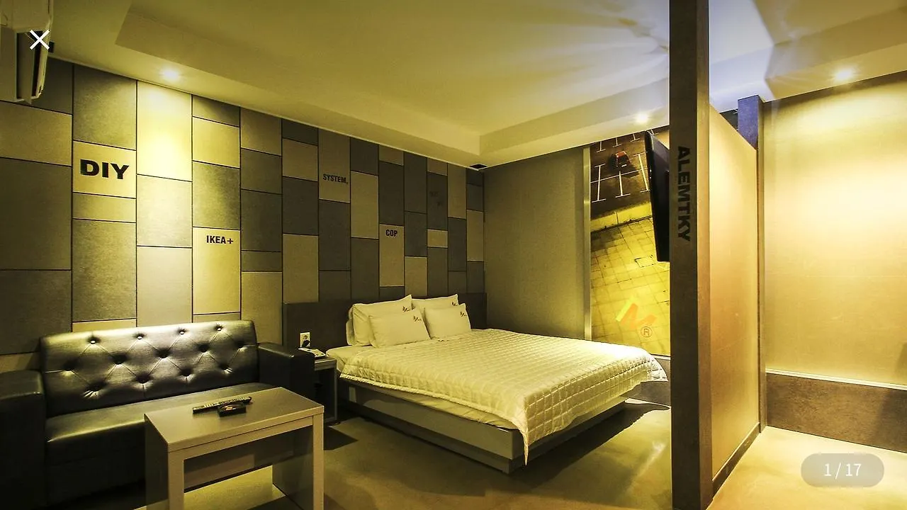 Songjeong Im Hotel Busan